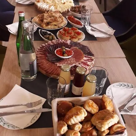 Zuta Dunja - Suncani Breg